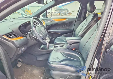 2019 Lincoln Mkc Select z USA, uszkodzony, nr VIN 5LMCJ2D97KUL42564